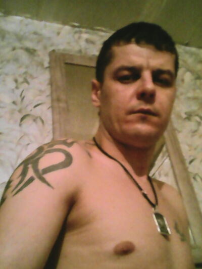  ,   Vlad, 41 ,   