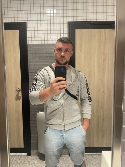  Milan,   Dimitrii, 27 ,   ,   