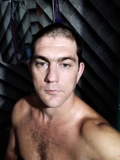  ,   Alex, 39 ,   ,   , 