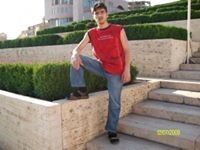  ,   Artur, 44 ,   