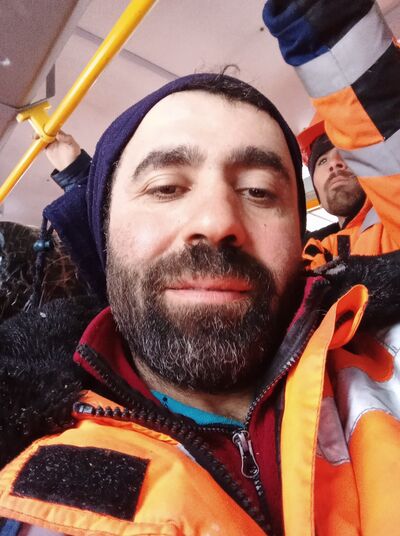  ,   Zafer guller, 37 ,   ,   