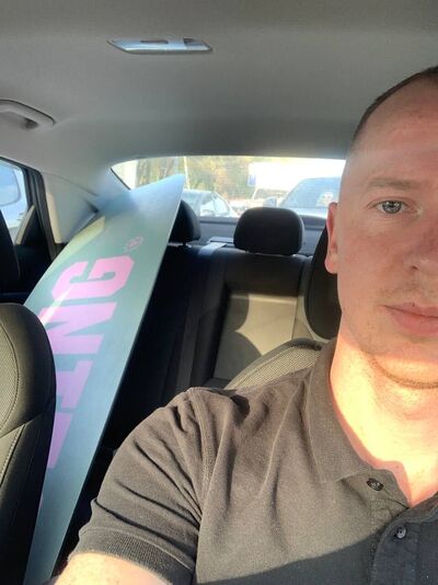  ,   Konstantin, 32 ,   ,   
