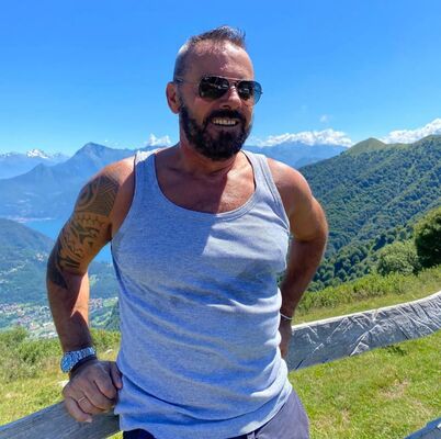  ,   Weston, 54 ,   ,   