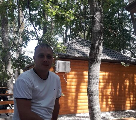  ,   Evgeniy, 40 ,   ,   