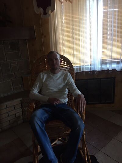  ,   Denis, 31 ,   ,   