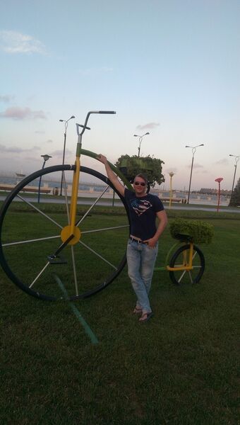  ,   Emil, 43 ,   ,   , c 
