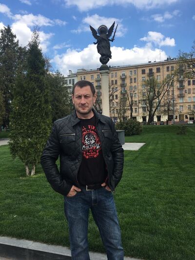  ,   Alex, 54 ,   