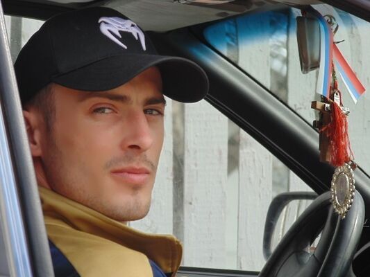  ,   Hayastan, 33 ,   ,   , c 