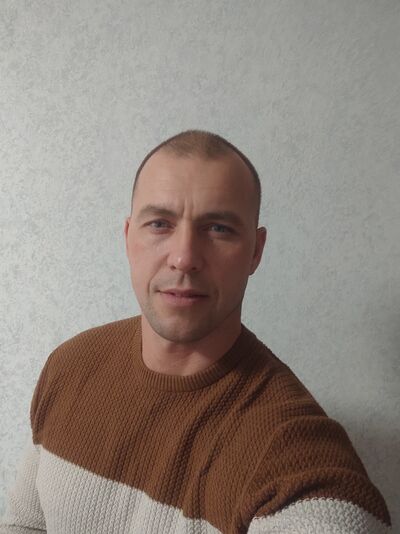  ,   Alex, 35 ,   ,   