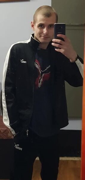  ,   Edgar, 29 ,   c 