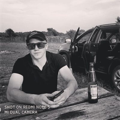  ,   Roman, 28 ,   ,   , c 