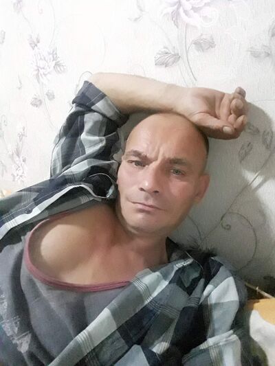  ,   Stepa, 44 ,   ,   , c , 