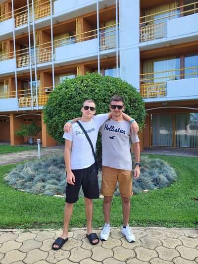  ,   Valere, 24 ,   ,   