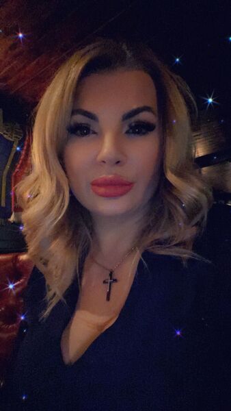  --,   Marina, 46 ,   ,   