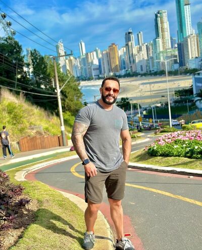  Hempstead,   D Powell, 42 ,   ,   , c 