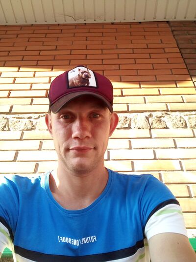   ,   Antonio, 37 ,   ,   