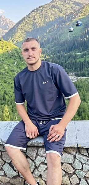  ,   Nikolas, 29 ,   ,   