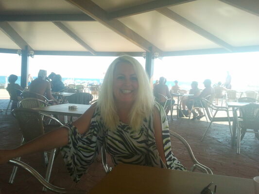  ,   Tanya, 41 ,   ,   , c 