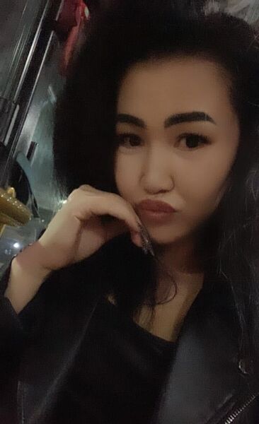  ,   Janna, 31 ,     