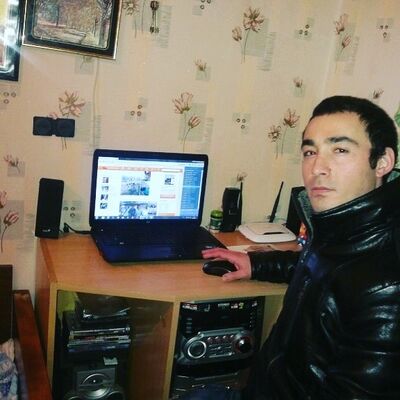  ,   Boburbek, 34 ,   