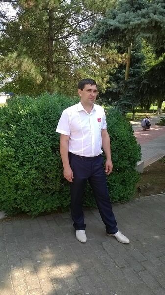  --,   , 52 ,  