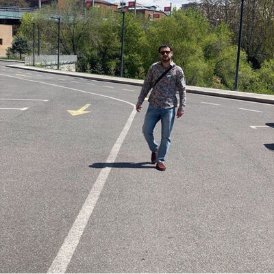  ,   Harut, 37 ,   