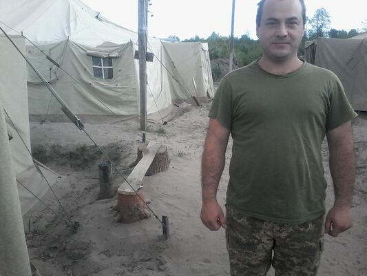  ,   Andriy, 40 ,     , c 