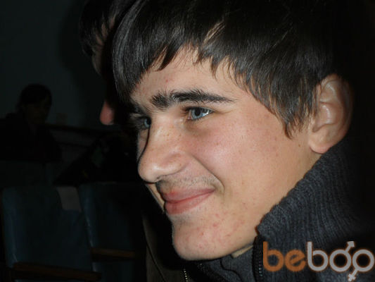  ,   Ivan, 32 ,   