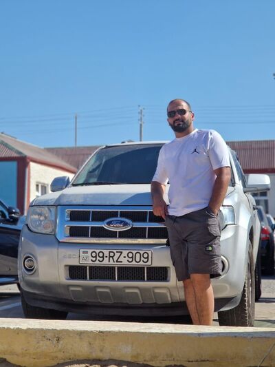  ,   Huseyn, 29 ,   ,   