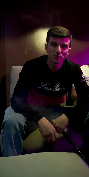  Soho,   Adam, 24 ,   ,   