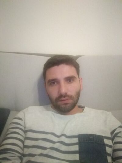  ,   Lasha, 37 ,   ,   , c 