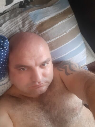 ,   Andrei, 46 ,   ,   , c 