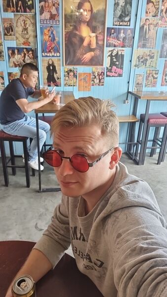  ,   PascalKeller, 28 ,   ,   