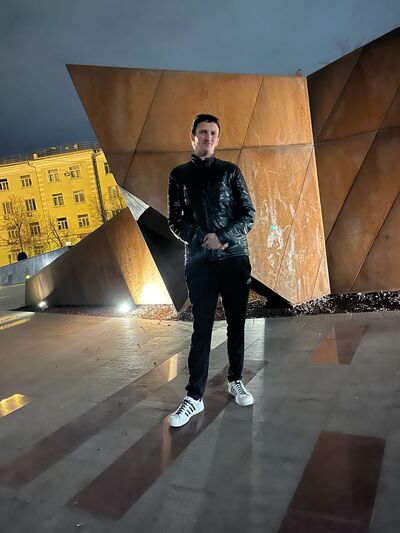 ,   Artem, 35 ,   c 