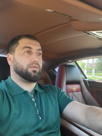  ,   Tim, 35 ,   ,   