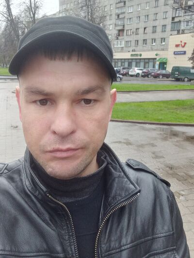  ,   Alex, 41 ,   ,   
