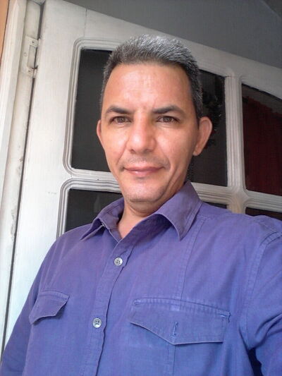  -,   Arturo, 46 ,   ,   , c 