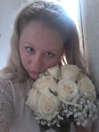  ,   Lena, 33 ,   ,   