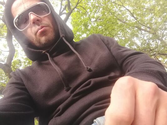  -,   NikoLas, 41 ,   