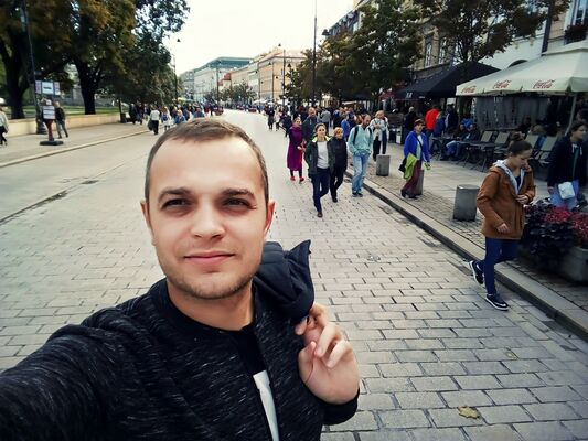  ,   Evgeniy, 40 ,   