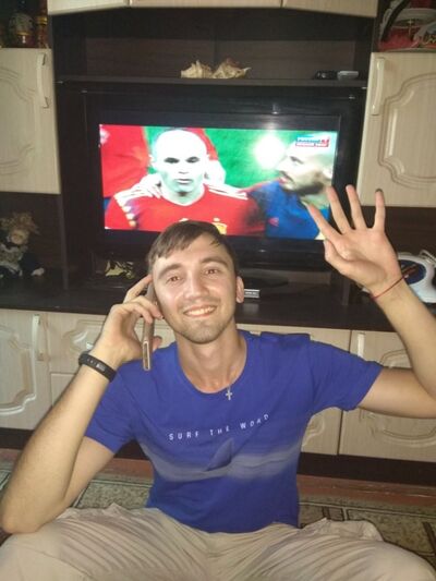  ,   Anton, 31 ,   ,   , c 