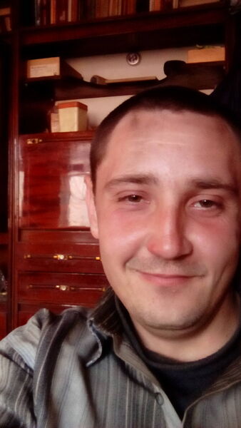  ,   Sergey, 31 ,   