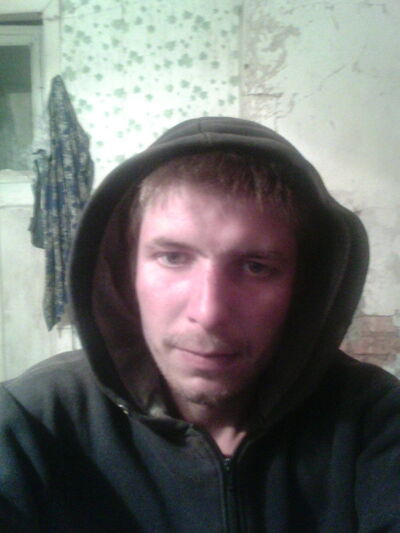  ,   Sergej, 33 ,   ,   , c 