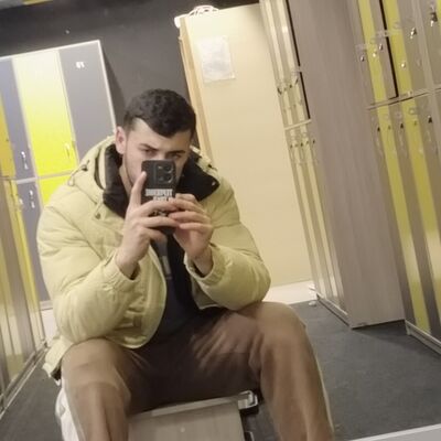  ,   Ruslan, 23 ,   ,   