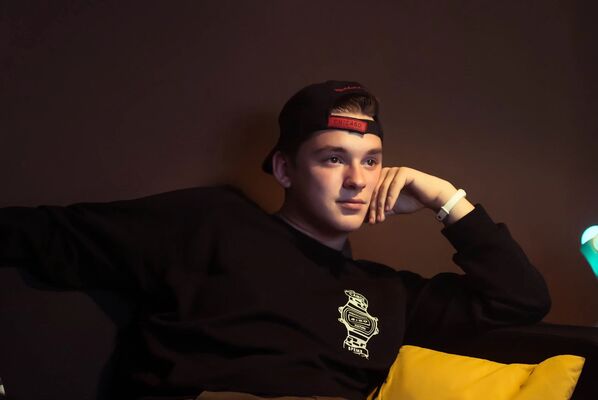  ,   Dmitry, 25 ,   ,   , 