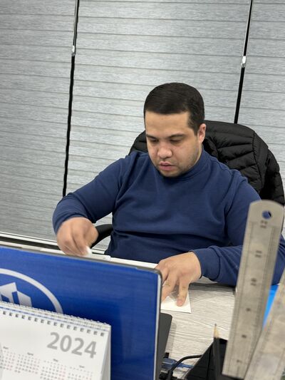  ,   Dilshod, 31 ,   ,   