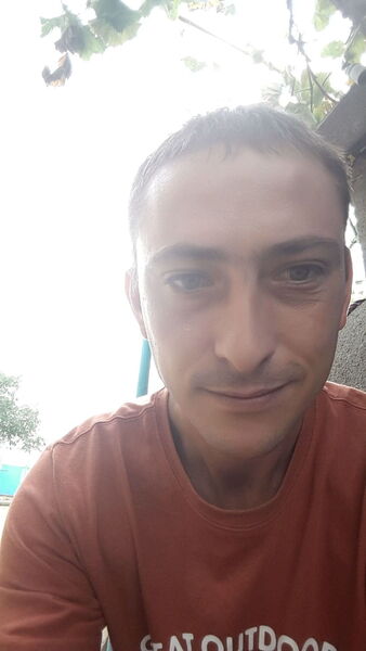  ,   Mihail, 31 ,   c 