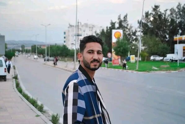  ,   Nader, 25 ,   ,   