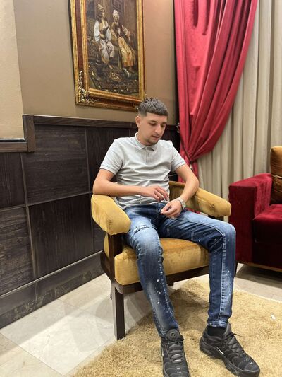  ,   Rayan, 25 ,   ,   
