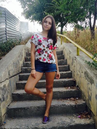  ,   Ariya, 29 ,   